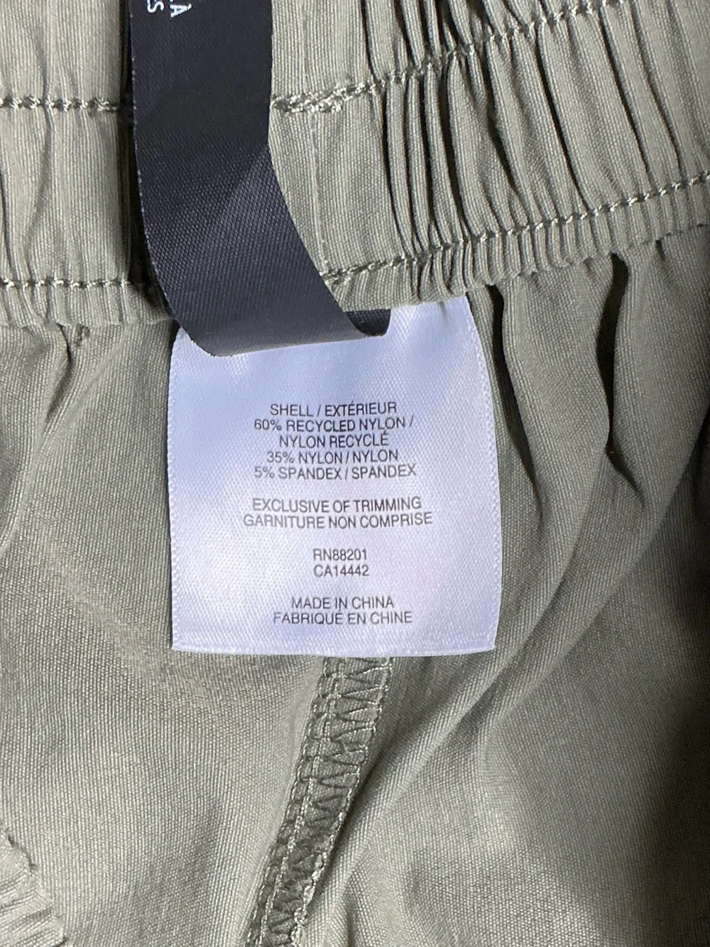 Mondetta Men's Cargo Shorts in Olive Green